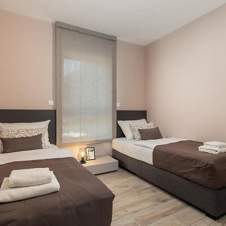 Apartment Hana Pjescana Uvala Εξωτερικό φωτογραφία
