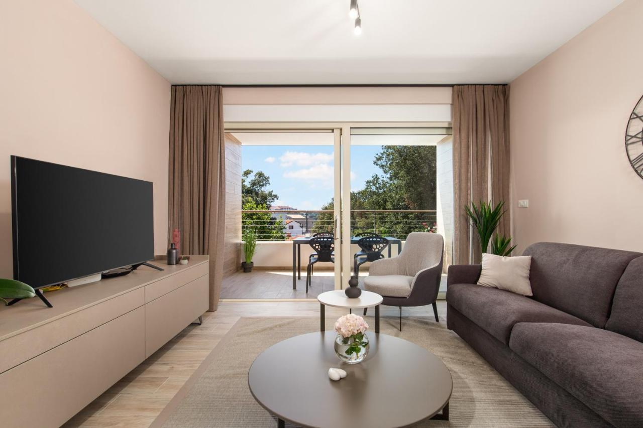 Apartment Hana Pjescana Uvala Εξωτερικό φωτογραφία