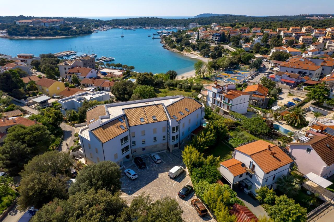 Apartment Hana Pjescana Uvala Εξωτερικό φωτογραφία